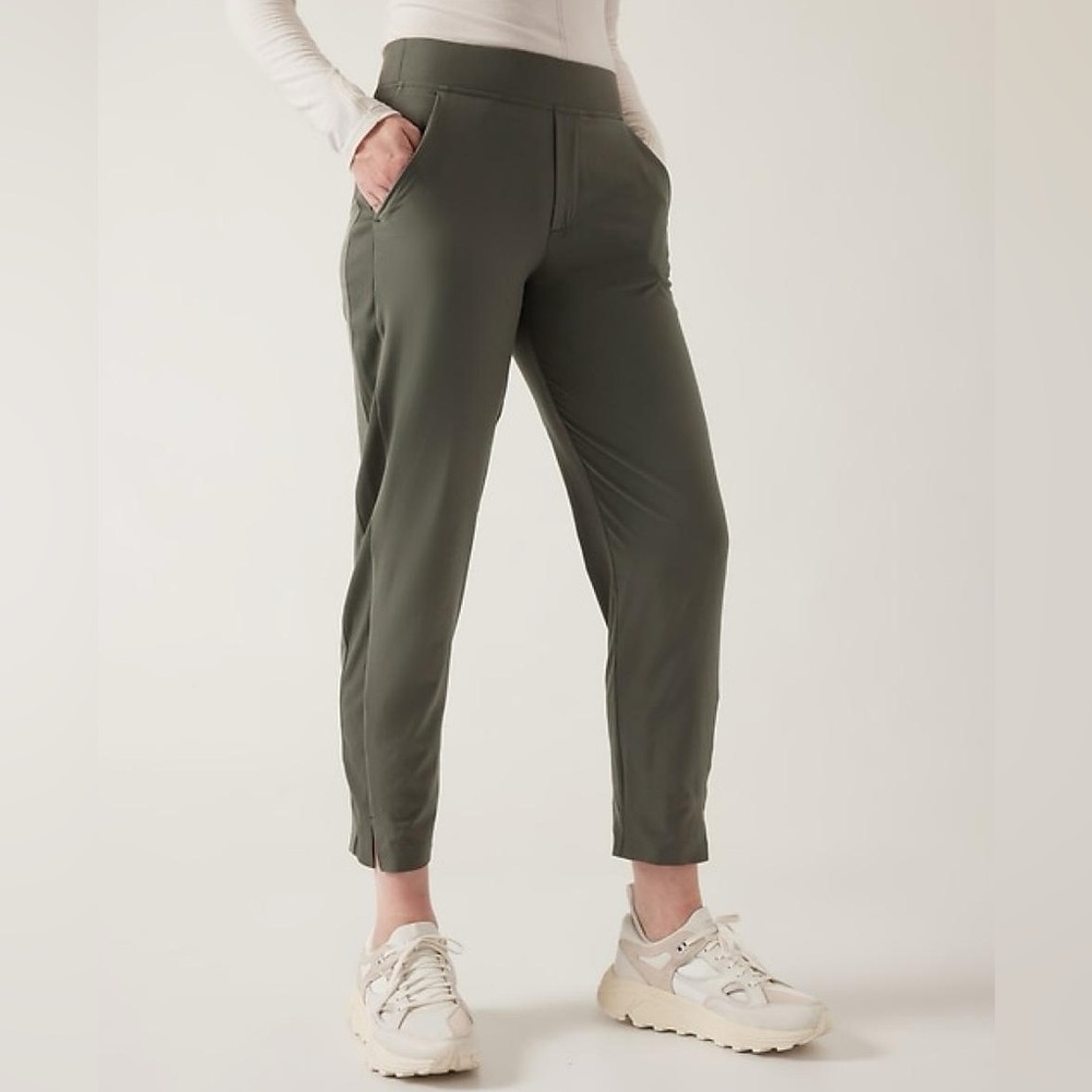 ATHLETA BROOKLYN MID RISE ANKLE PANT 8